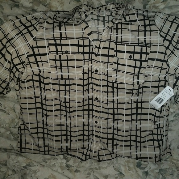 Tops - Nwt plus sz top